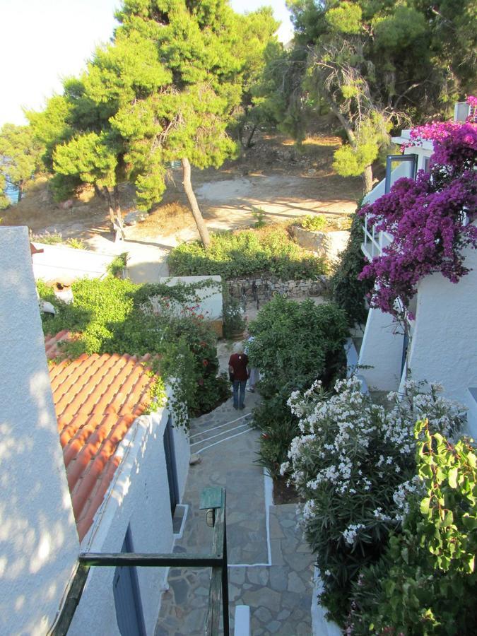 Rosys Little Village Skála 외부 사진